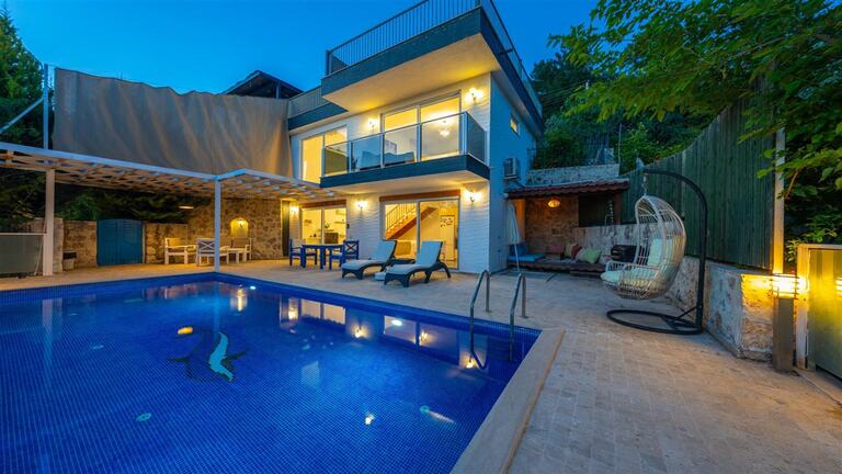 Villa Koybal — 1
