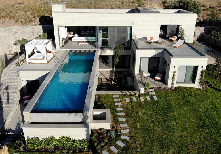 Villa Summer 4114 — 1