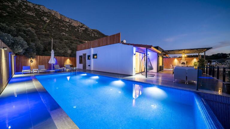 Villa Desde — 1