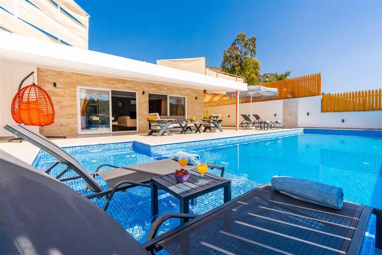 Villa Amber Uno — 1