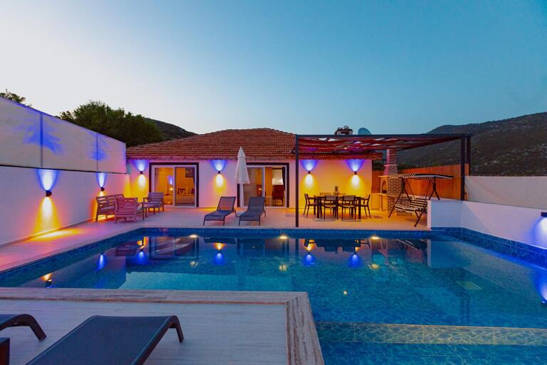 Villa Adalya İkizce — 1