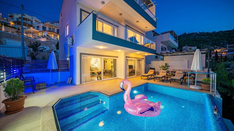 Villa Angel — 1