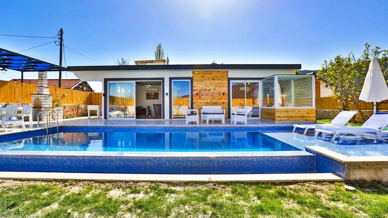 Villa Aylin — 1