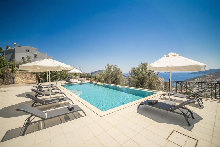 Villa Abis — 2