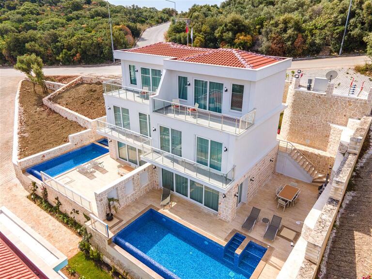 Villa Kanyon Nova — 1