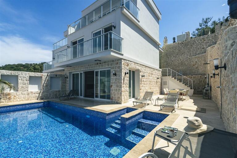 Villa Kanyon Nova — 2