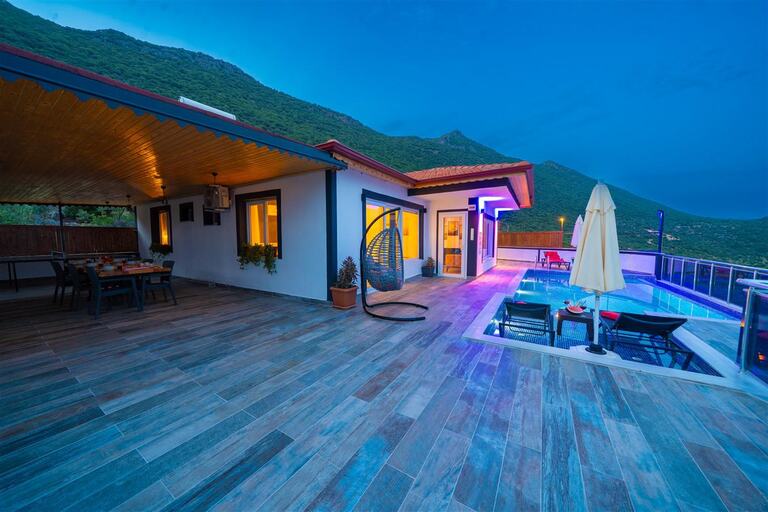 Villa Daylight — 3