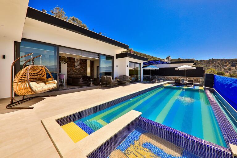 Villa Sevil Duo — 2