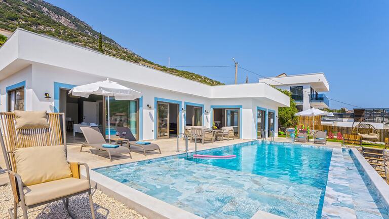 Villa Nevra — 2