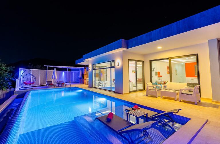 Villa Nur — 2