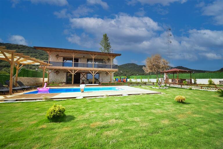 Villa Kyaneai — 1