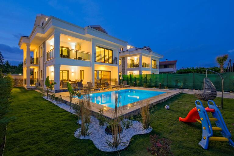 Villa White Palm 2 — 1