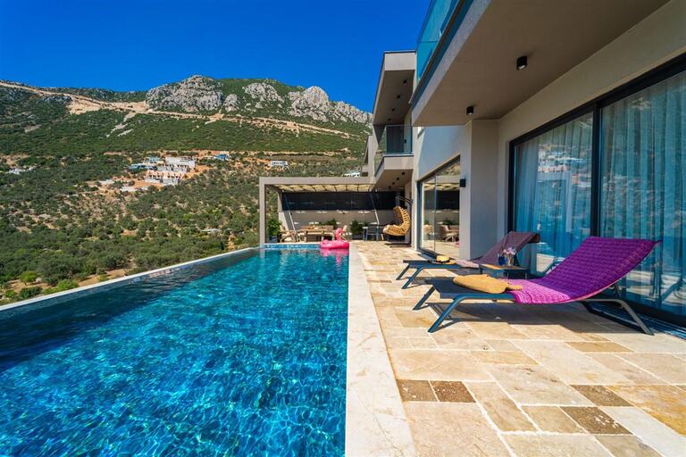 Villa Divan — 2