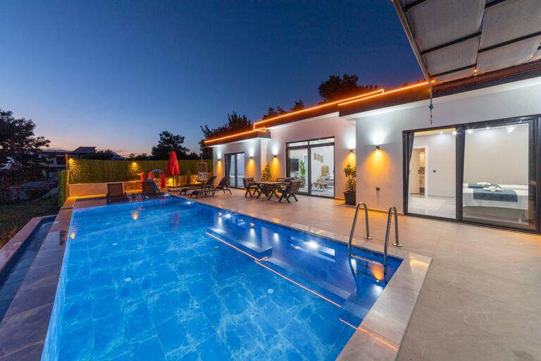 Villa Elyase — 2