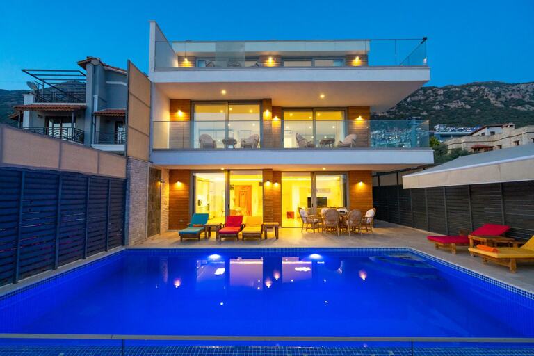 Villa Likapa 2 — 3