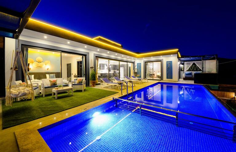 Villa Lavinya — 1