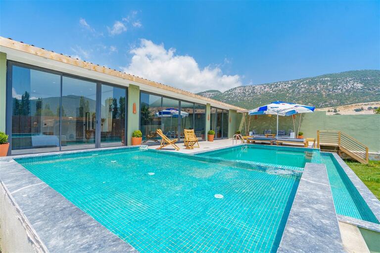 Villa Stay 2 — 2