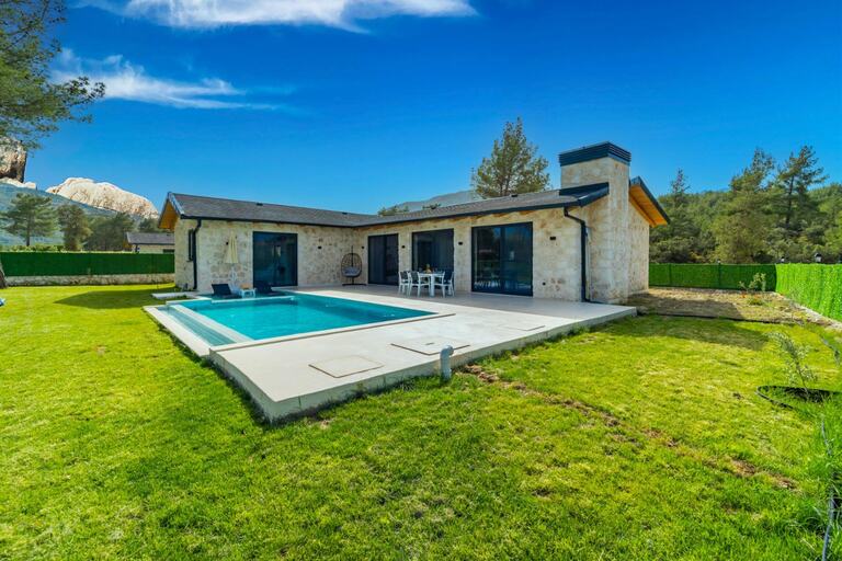 Villa Casaba Uğrar — 1