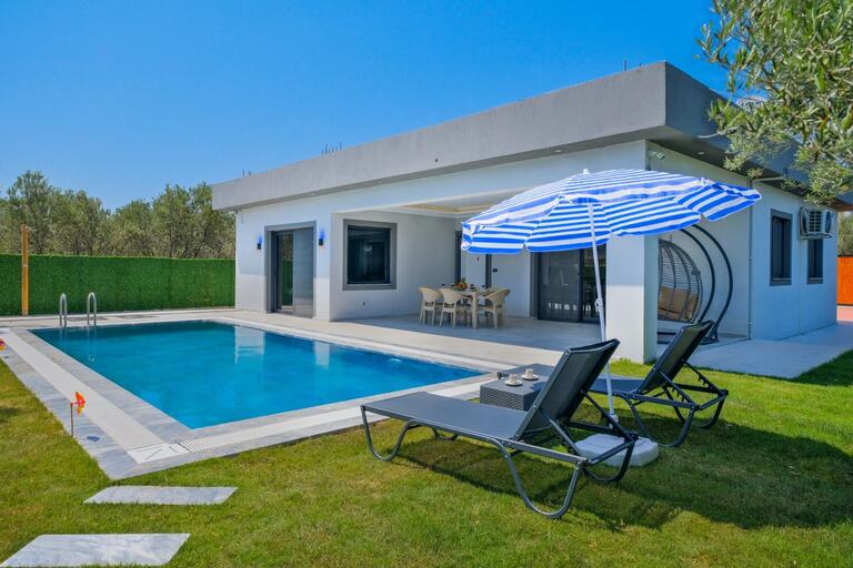 Villa Olive — 3