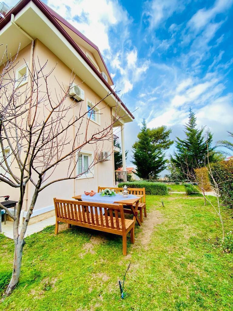 Villa Elisa — 3