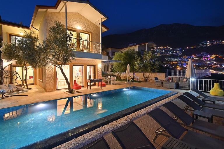 Villa Hermes 1 — 1