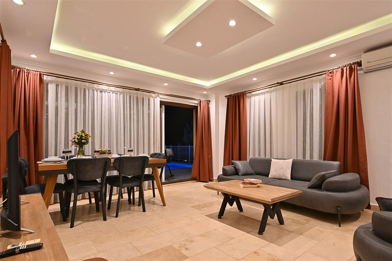Villa Dionysus — 32