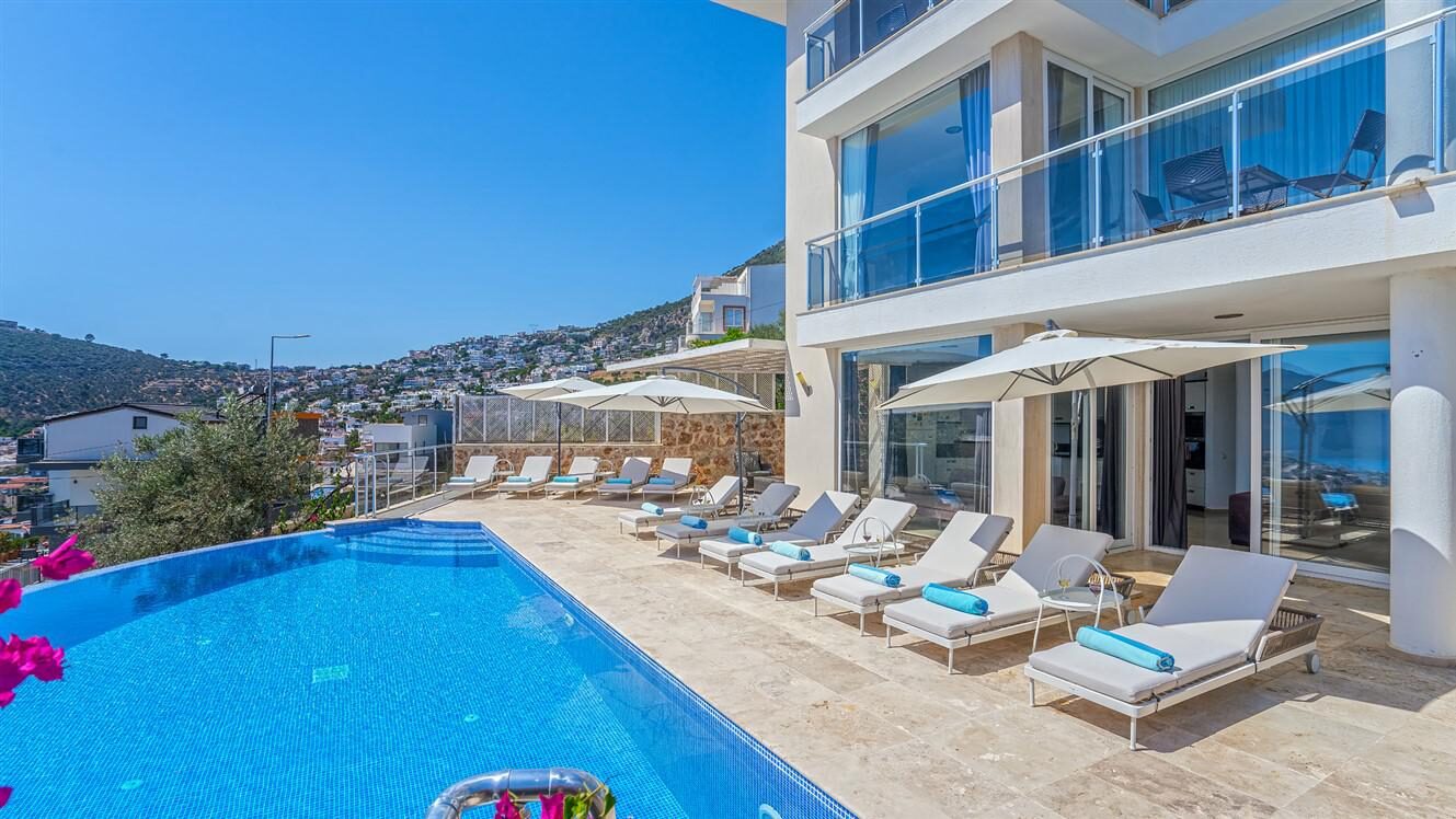 Villa Neptune — 110
