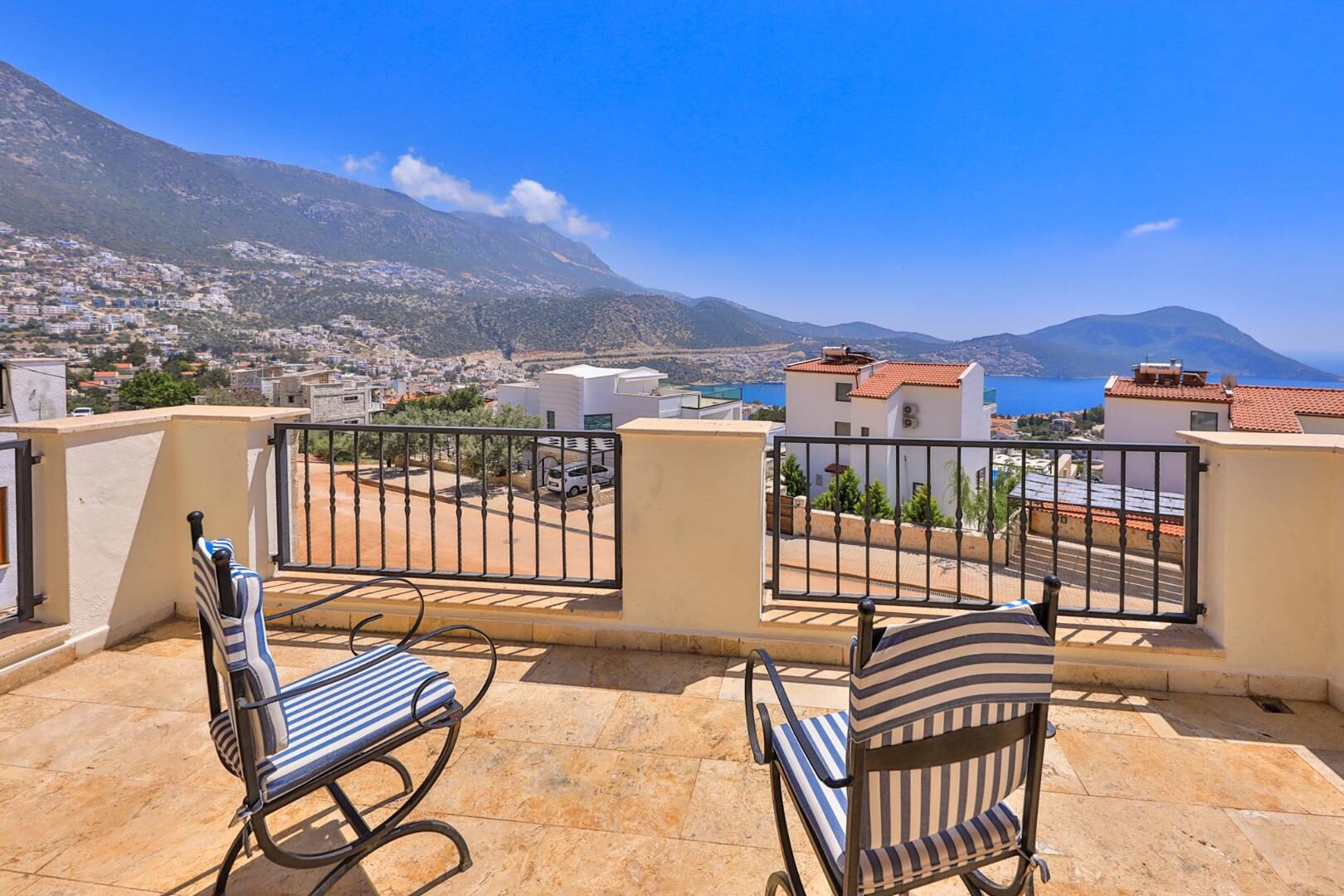 Villa Serta — 21