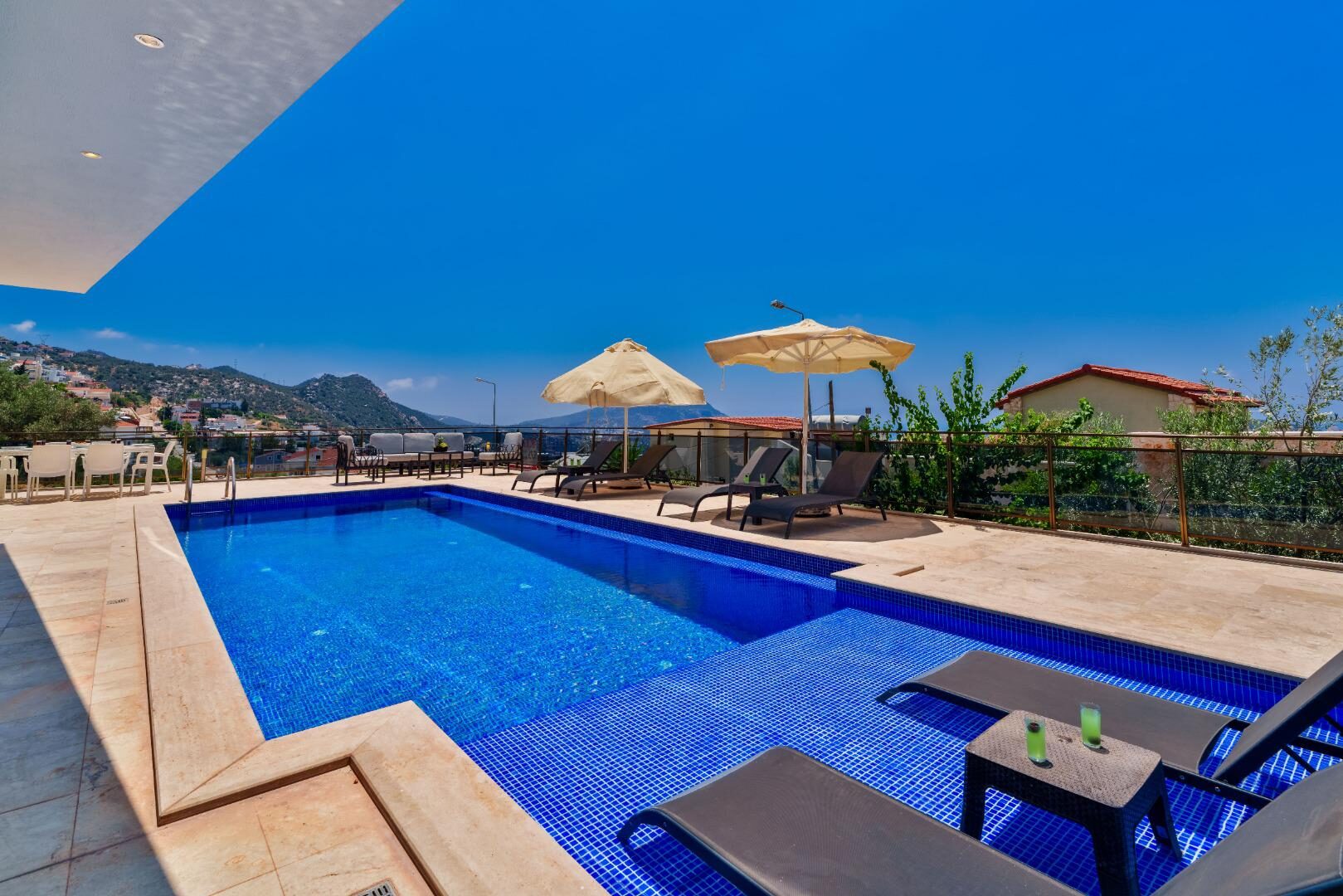 Villa Vala — 6