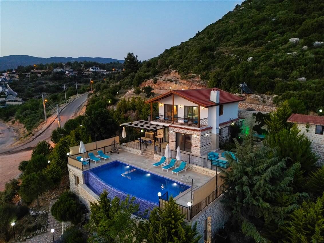 Villa Nazlı — 4