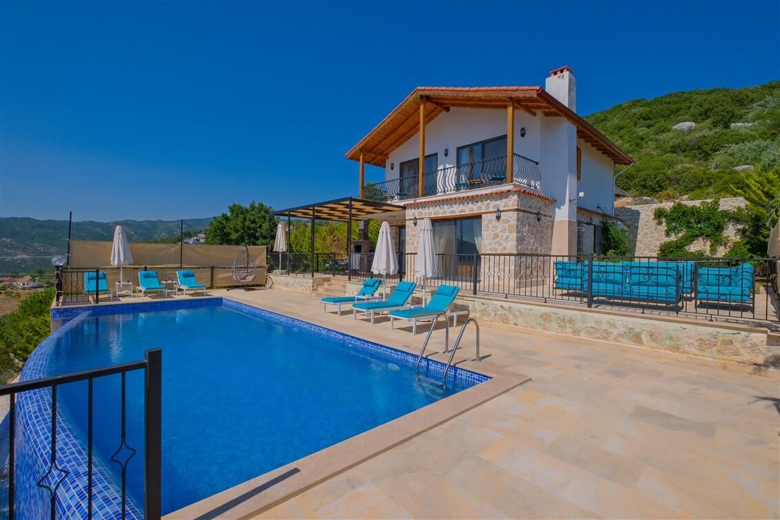 Villa Nazlı — 60