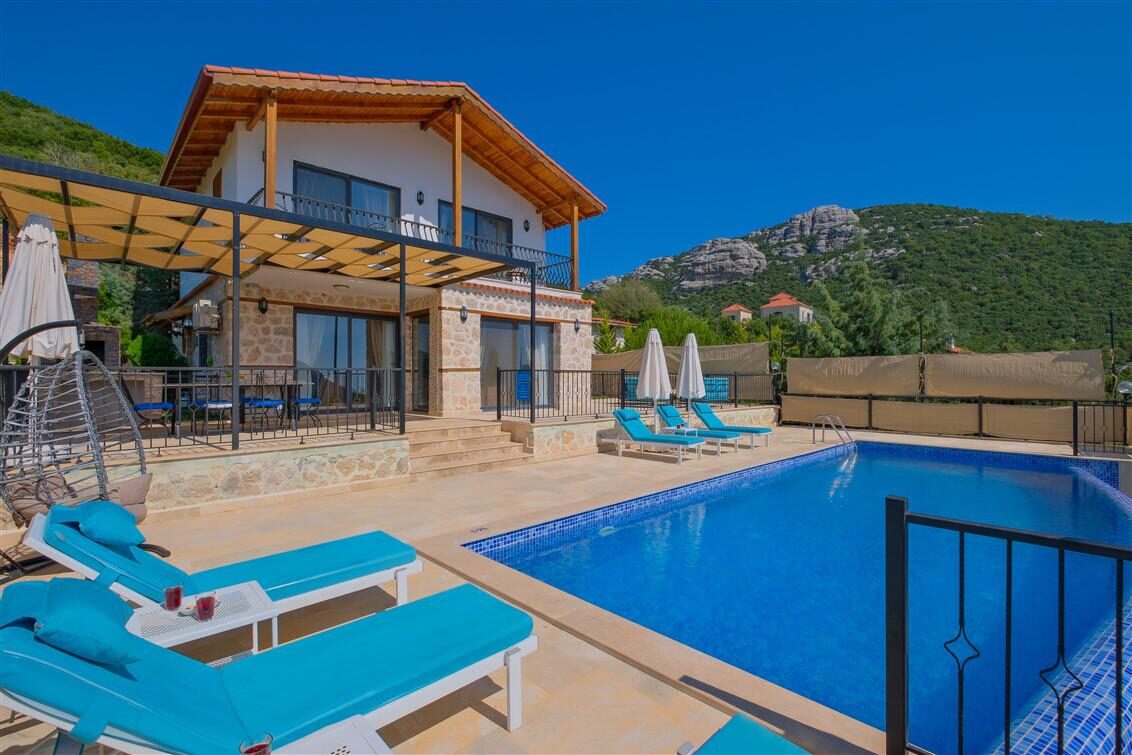 Villa Nazlı — 64