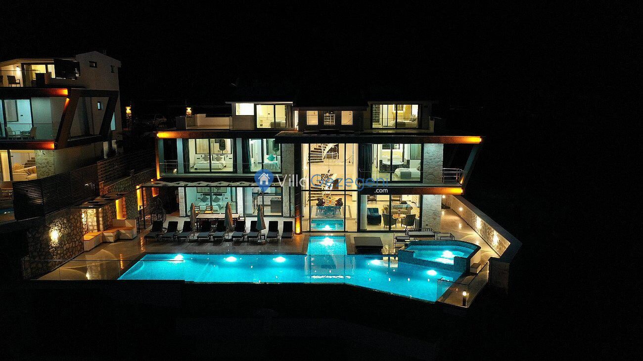Villa Unlimited 2