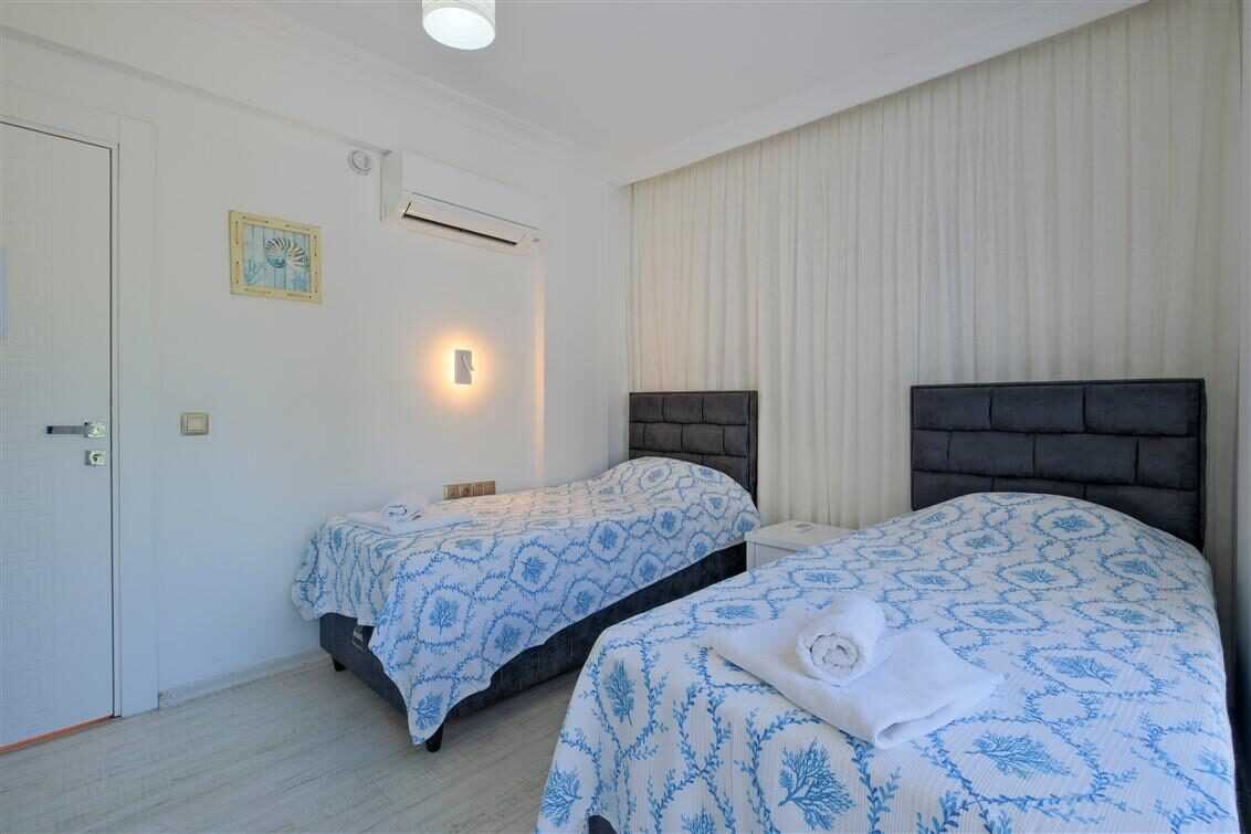 Villa Polo Two — 60