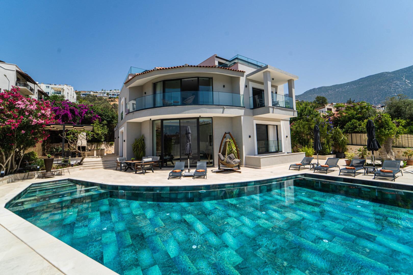 Villa Safran County — 3