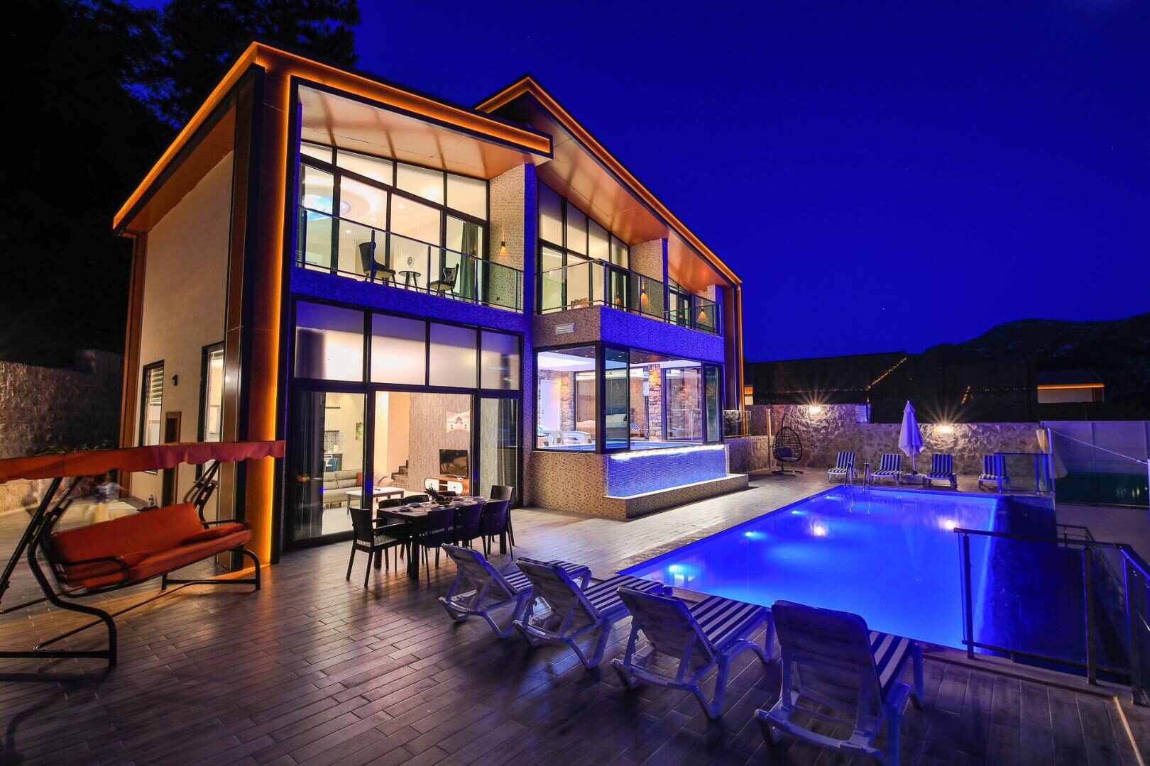 Villa Kalis 1 — 3