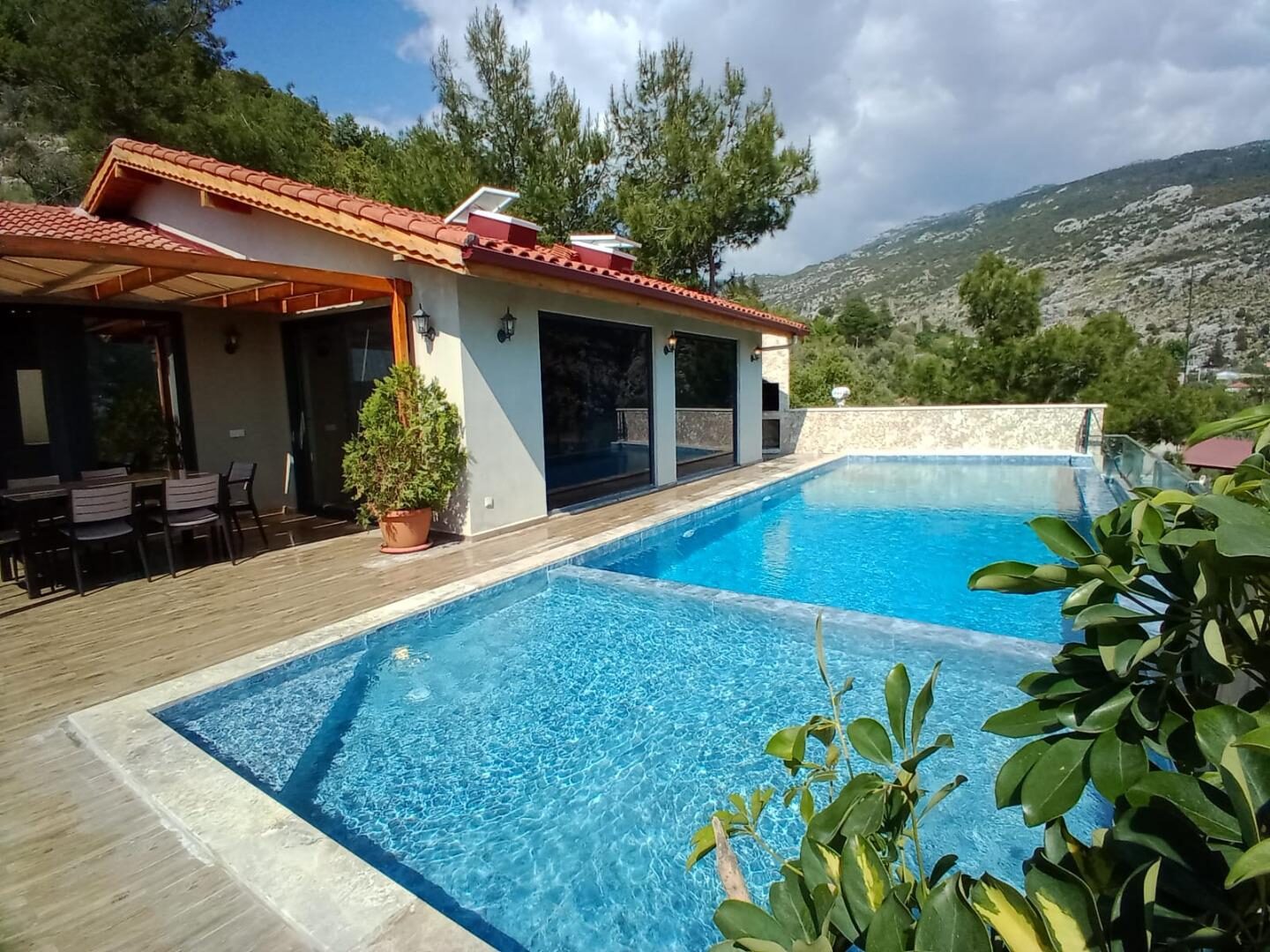 Villa Myra — 3