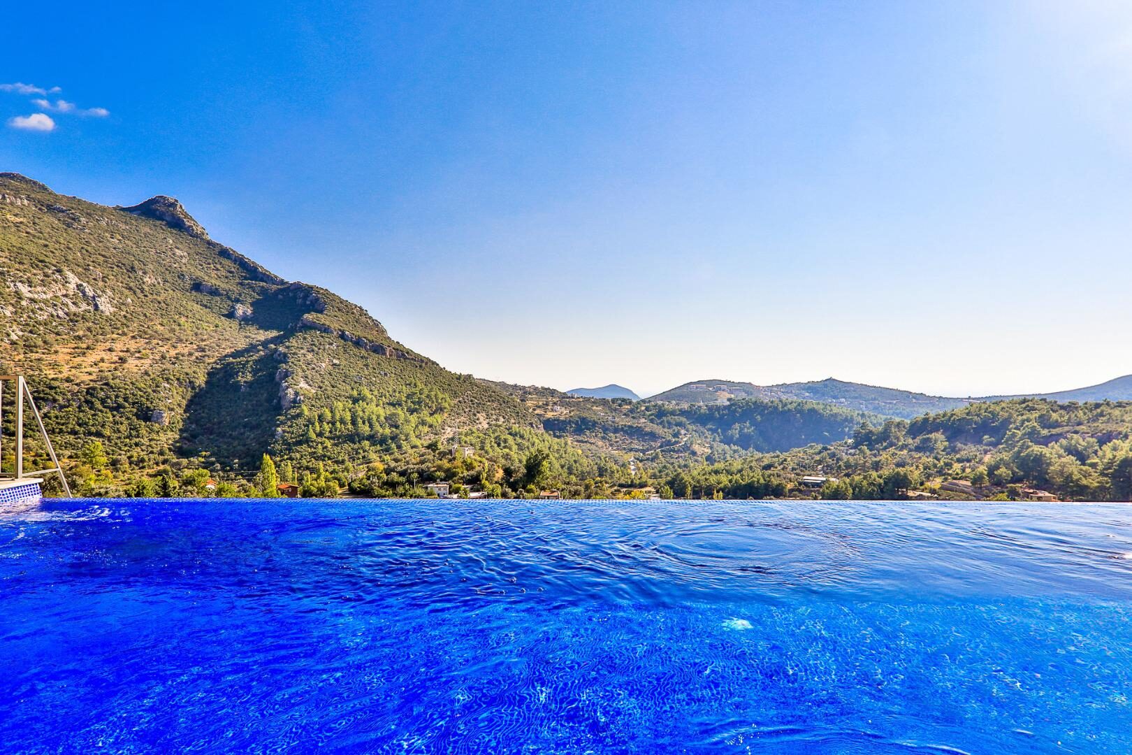 Villa Achyle — 12