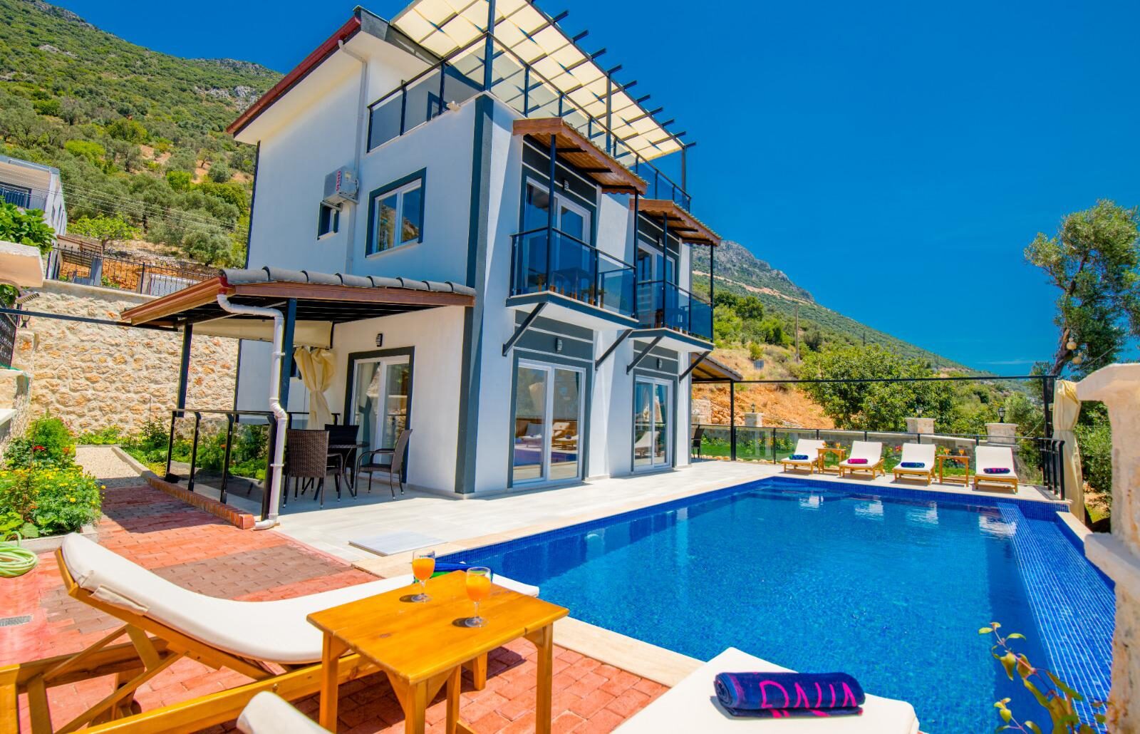Villa Güçlü
