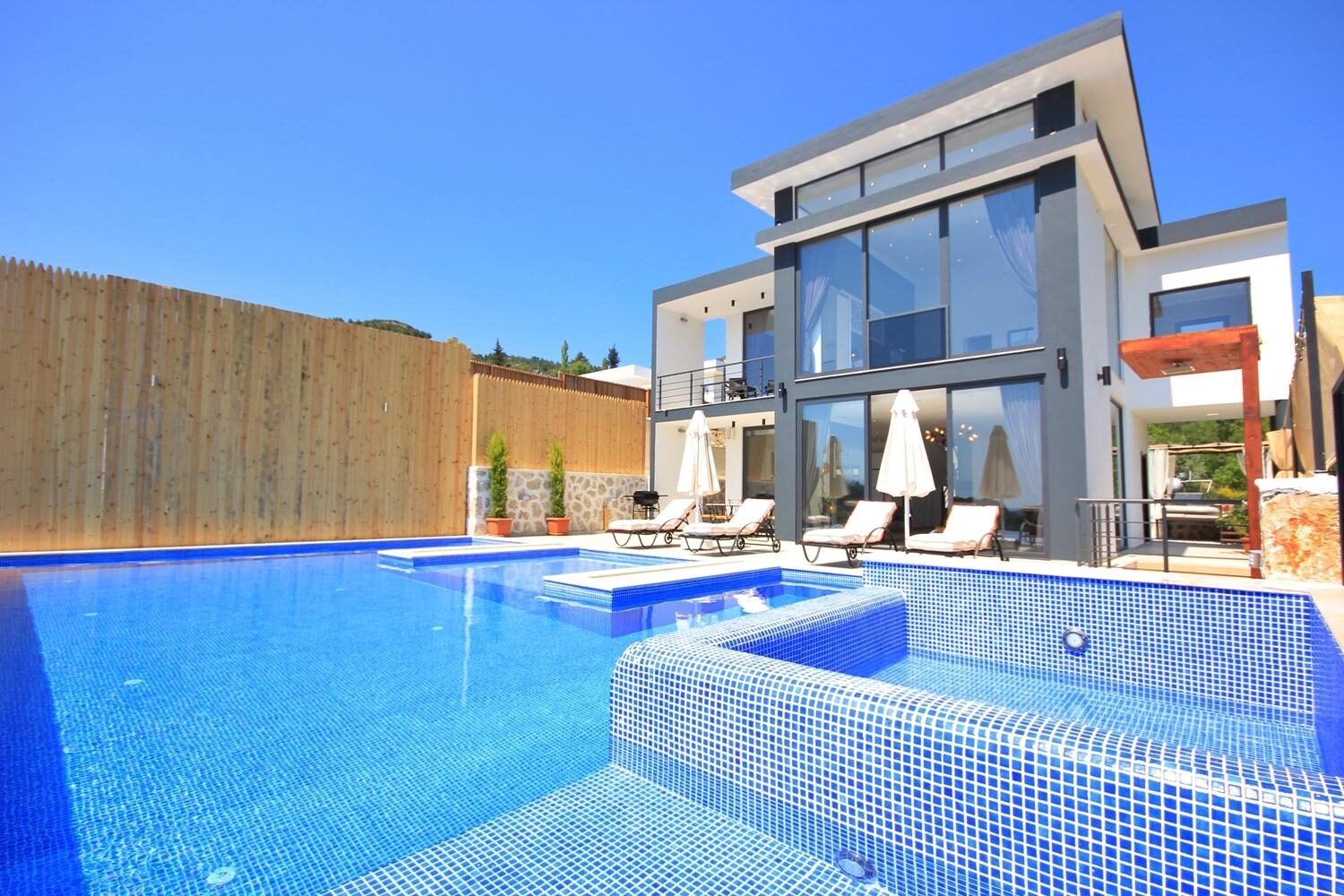 Villa Falez — 21