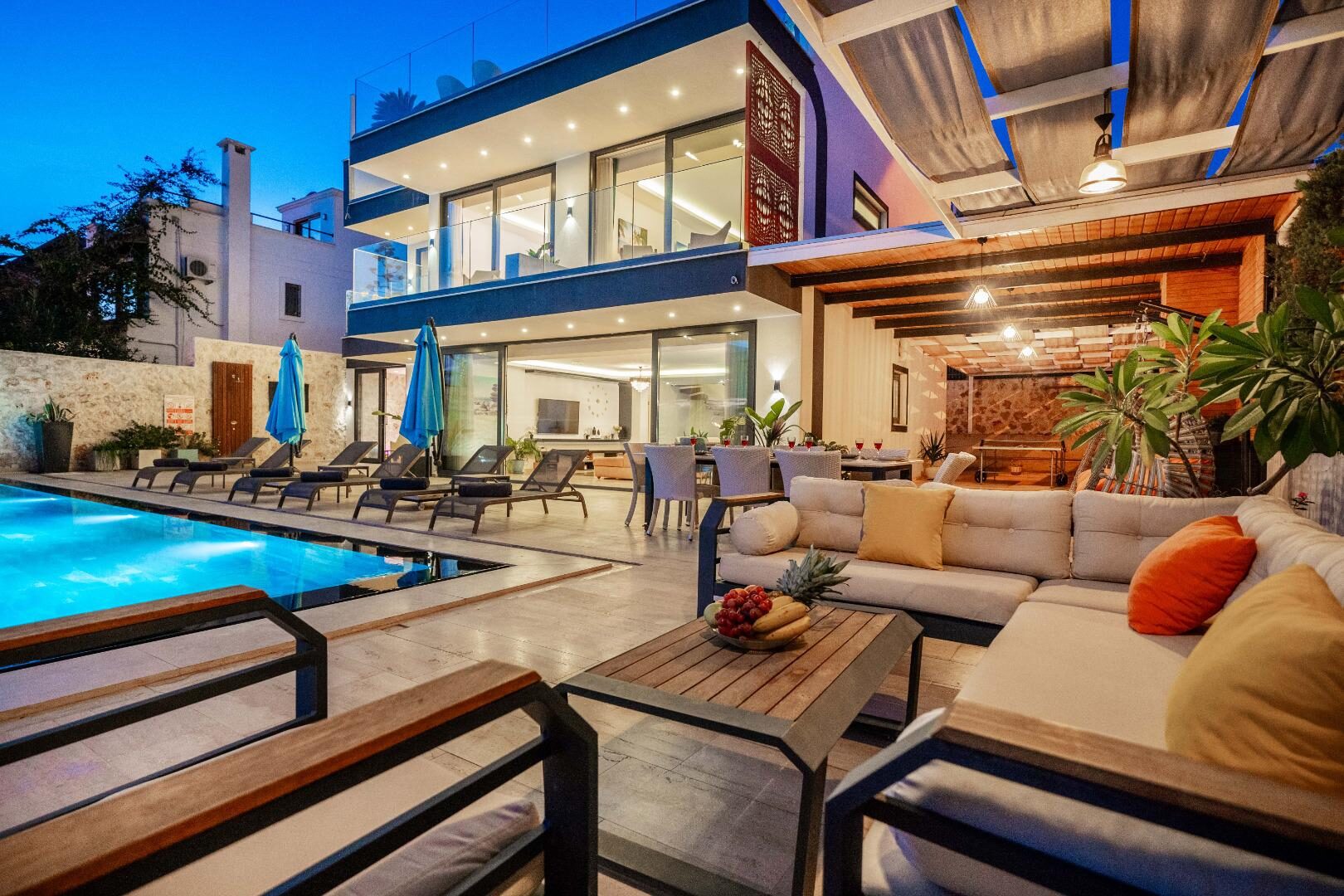 Villa Cratos — 4