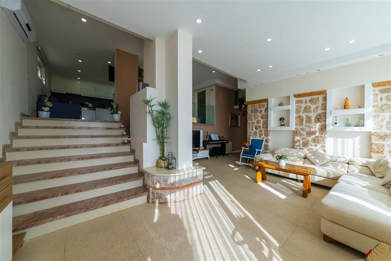 Villa Livya — 50