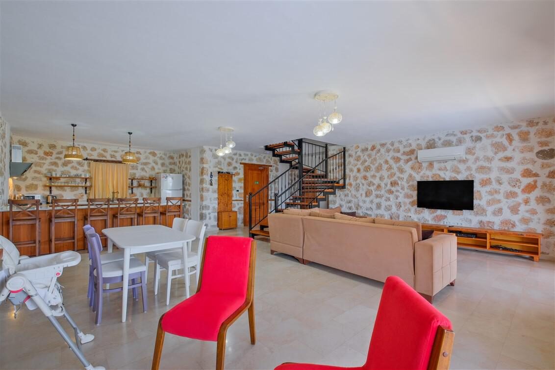 Villa Ev May — 14