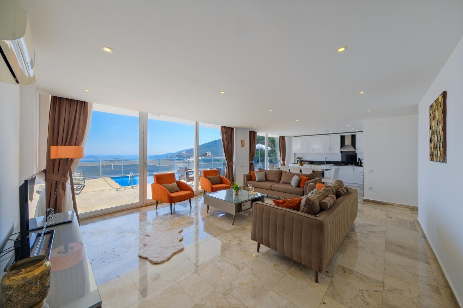 Villa Lumiere 3 — 34