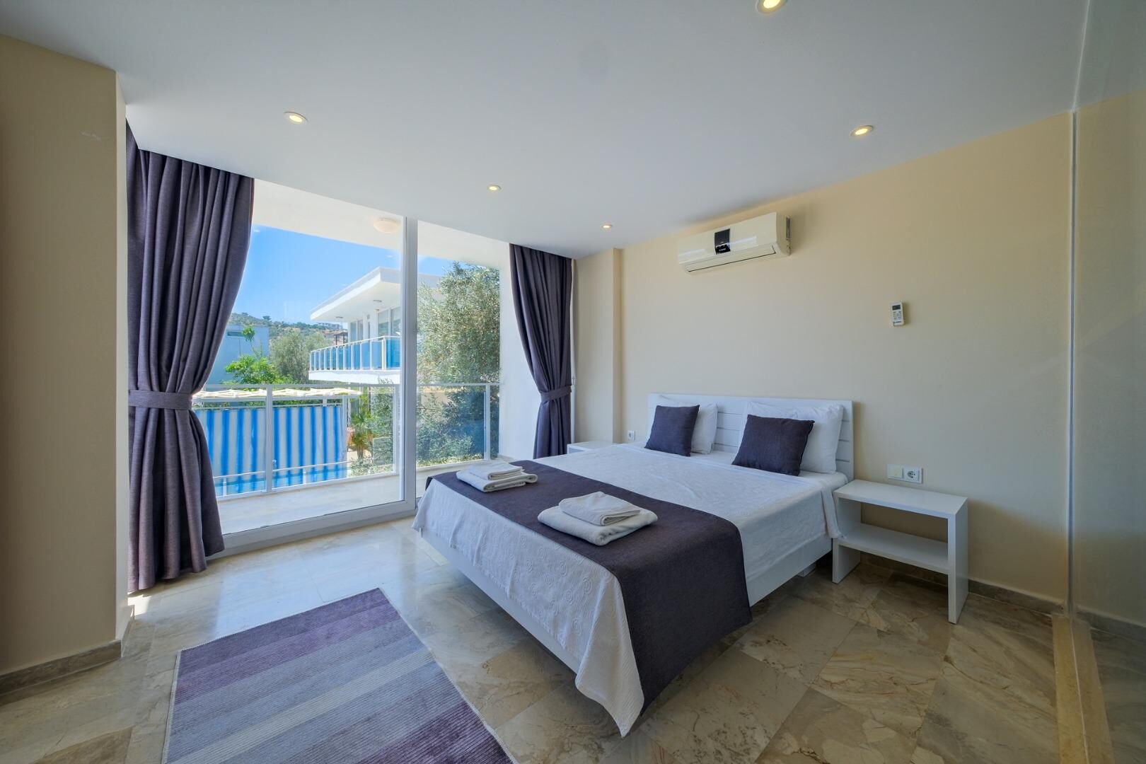 Villa Lumiere 2 — 57