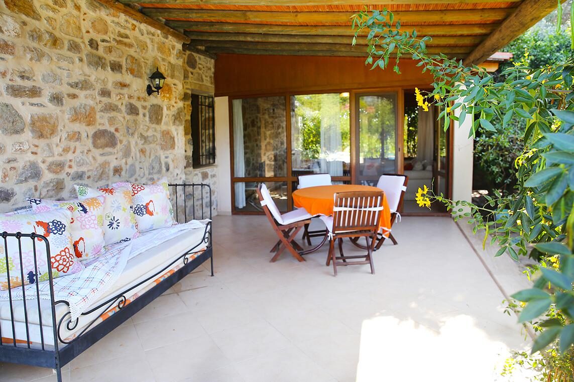 Villa Bonte 416 — 23