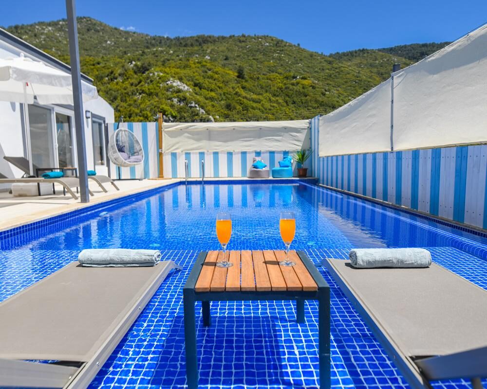 Villa Barış İkizce
