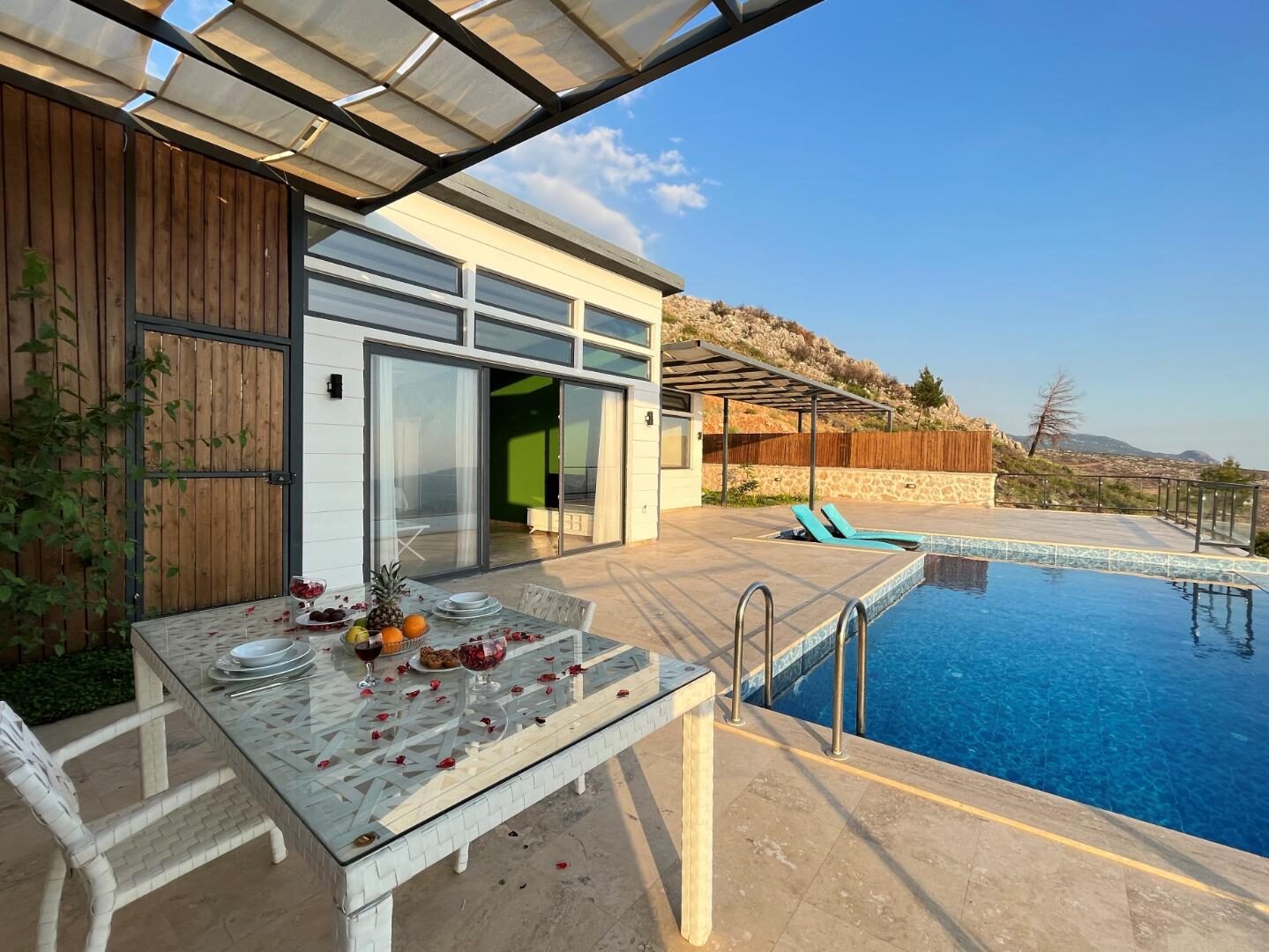 Villa Bal Arısı — 6