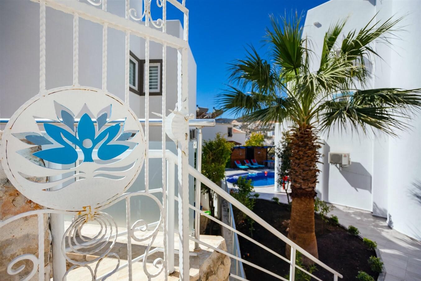 Villa Lotus — 42
