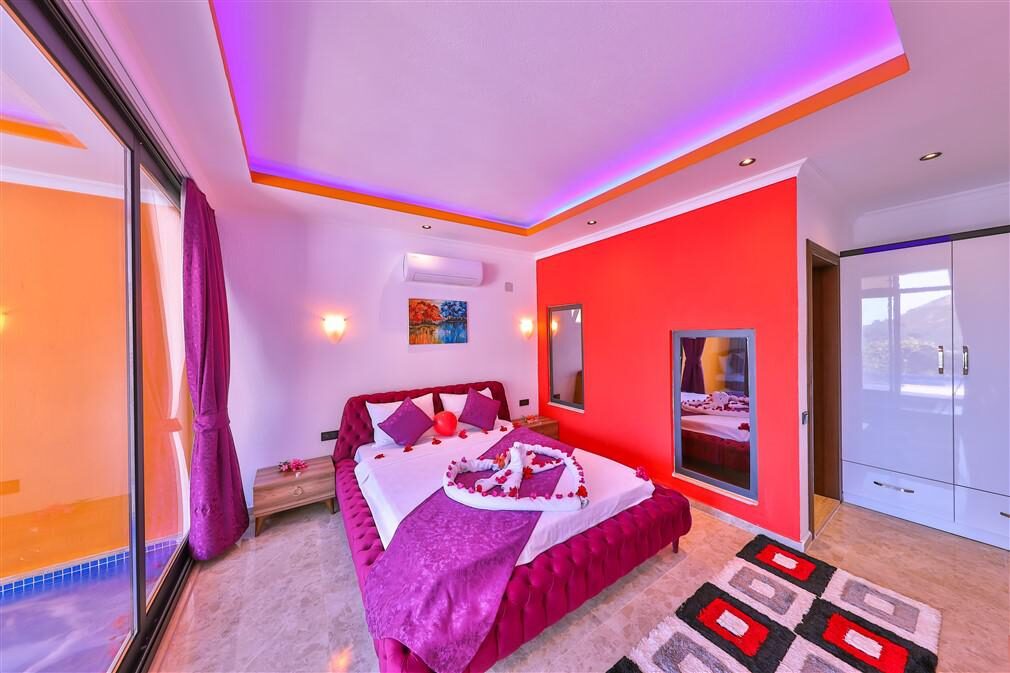 Villa Rainbow — 11